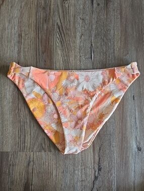 Nwot Volcom Floral Bikini Bottoms in Peach & Yellow Size Large